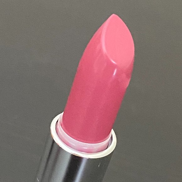 Clinique Pop Lip Colour + Primer in Plum Pop - Picture 1 of 11